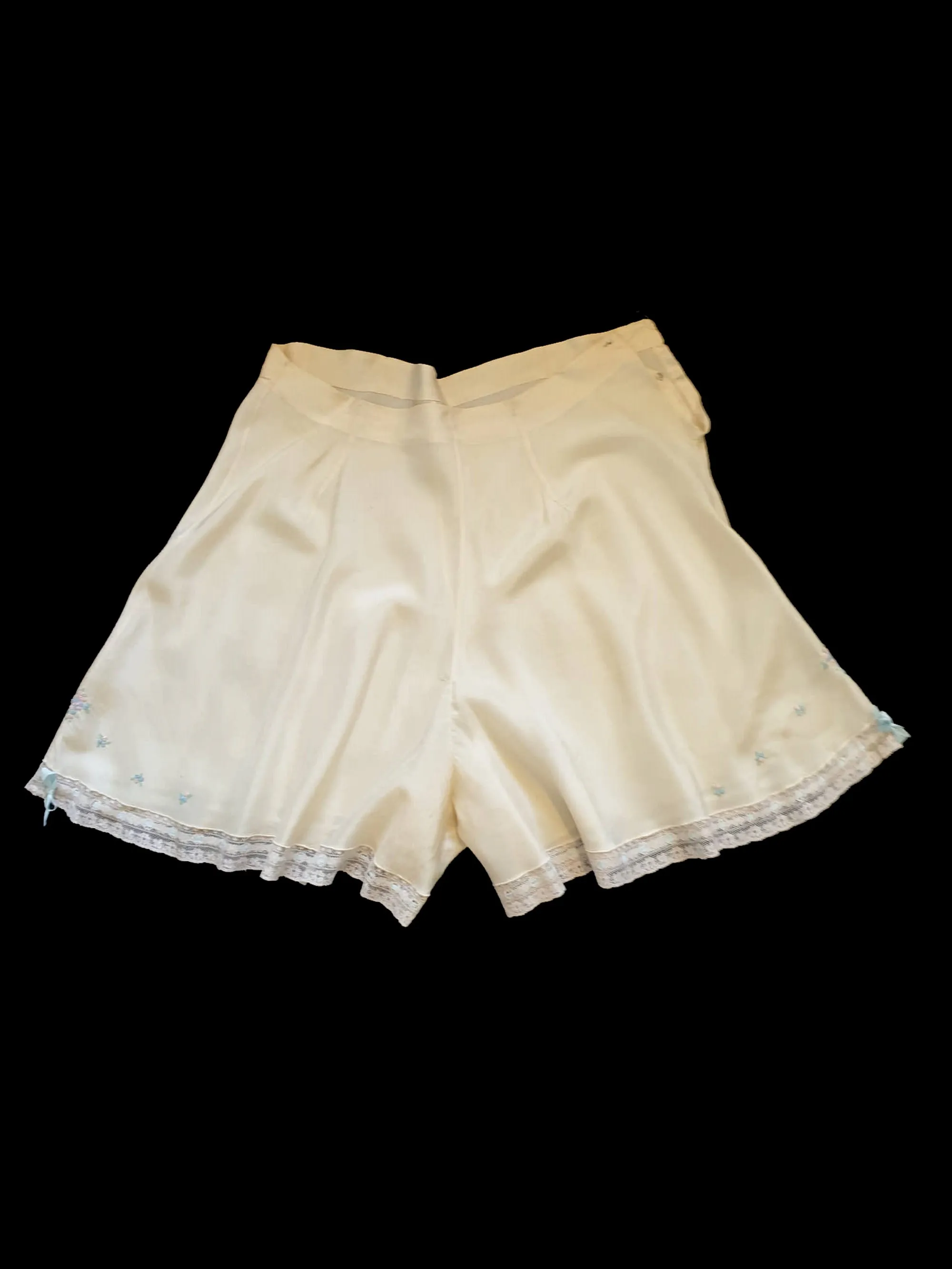 Embroidered Cream Silk Tap Pants - L