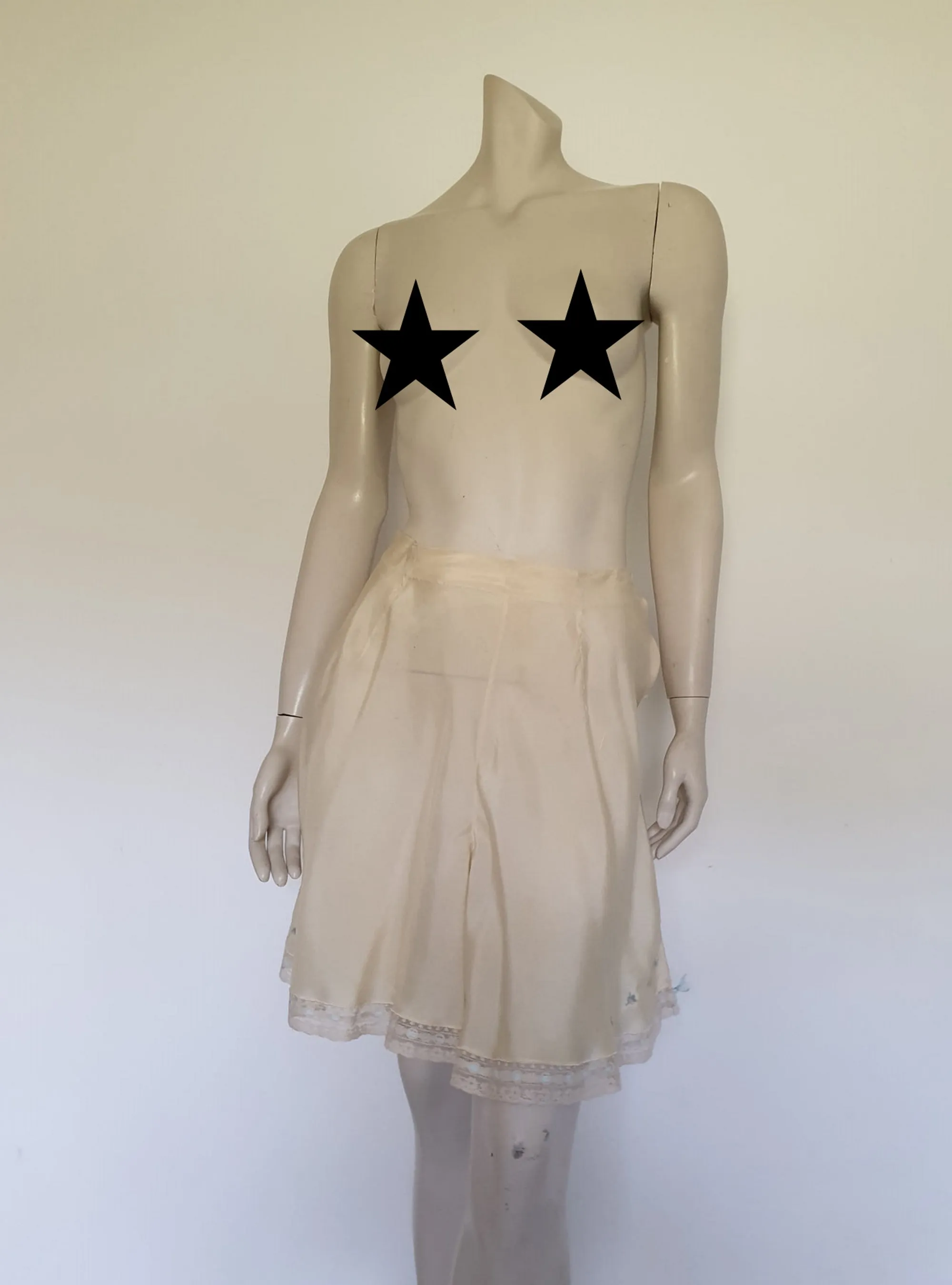 Embroidered Cream Silk Tap Pants - L