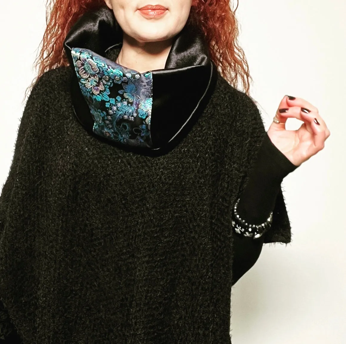 Luxe Collar - Loop Scarf - Black Velvet & Blue Silk Brocade