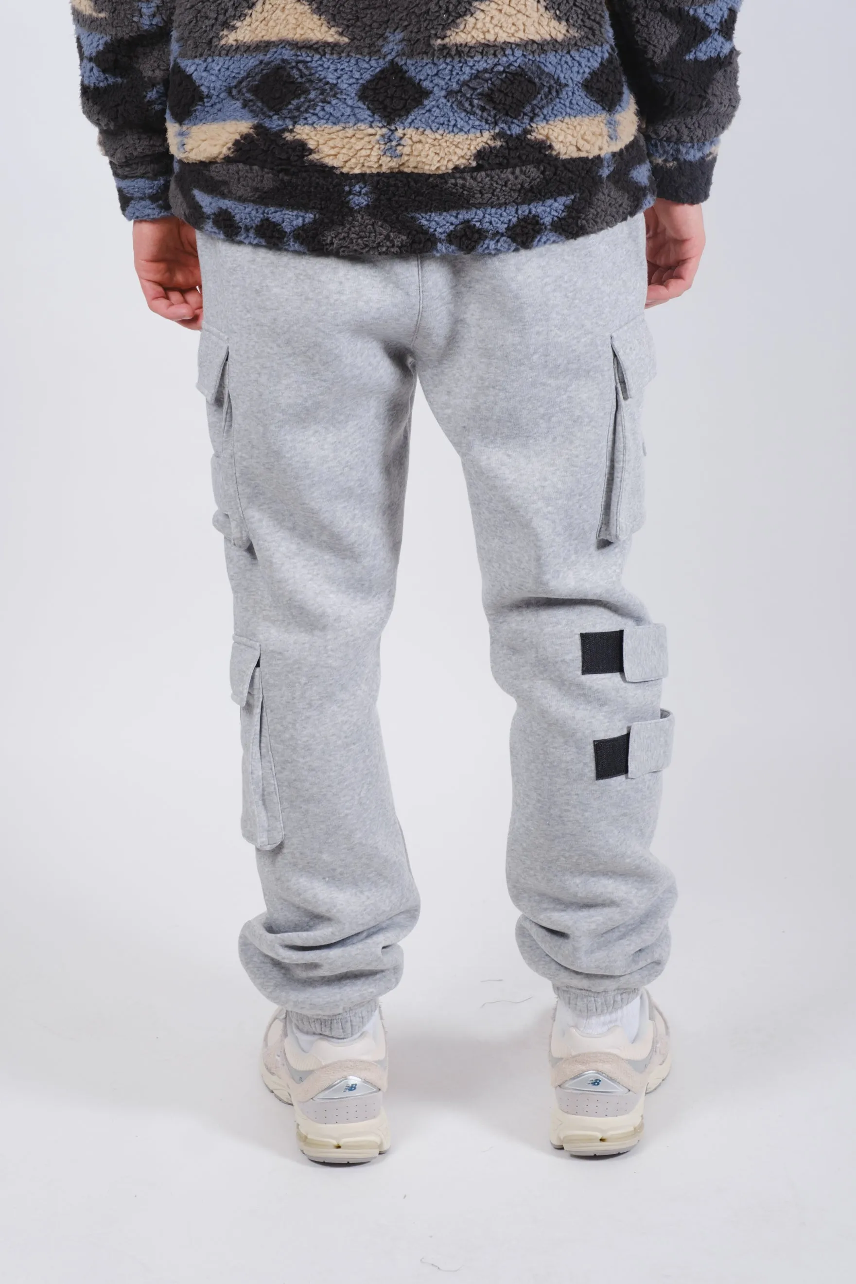 Multi Pocket Velcro Detail Fleece Cargo Sweatpant